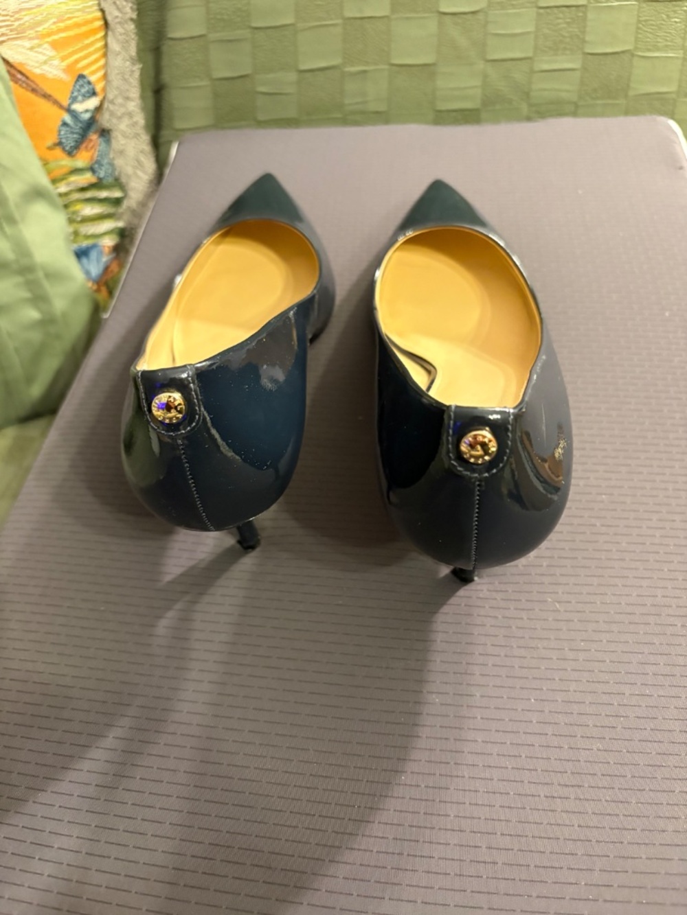 Michael Kors Shoes - Picture 5 of 9